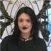 Estudiante de tercero de Educación Social, C1 en inglés, B1 lengua de signos.
Clases cualquier nivel de Primaria y Secundaria.